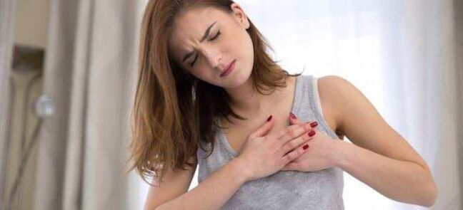 Η οστεοχόνδρωση της θωρακικής σπονδυλικής στήλης μπορεί να εκδηλωθεί ως πόνος στην περιοχή της καρδιάς